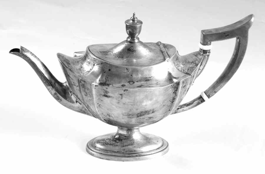Plymouth-Large (Sterling, Hollowware) Teapot by Gorham Silver-1