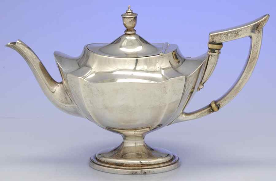 Plymouth-Large (Sterling, Hollowware) Tea Pot by Gorham Silver-1