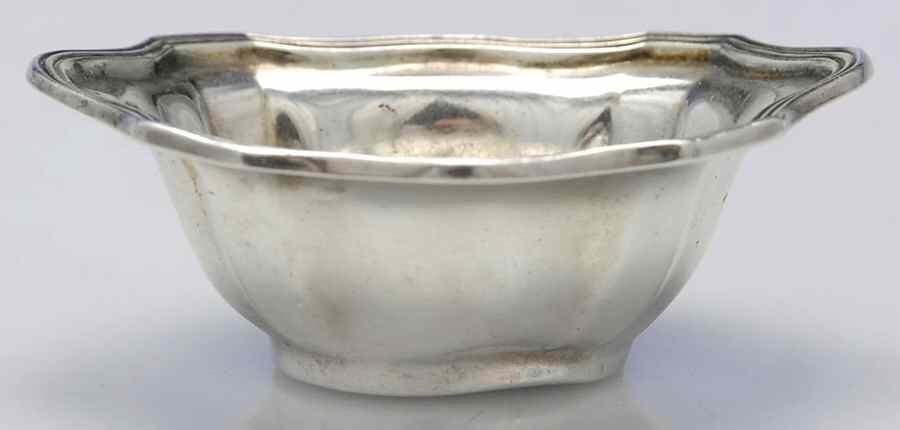 Plymouth-Large (Sterling, Hollowware) Nut Dish by Gorham Silver-1
