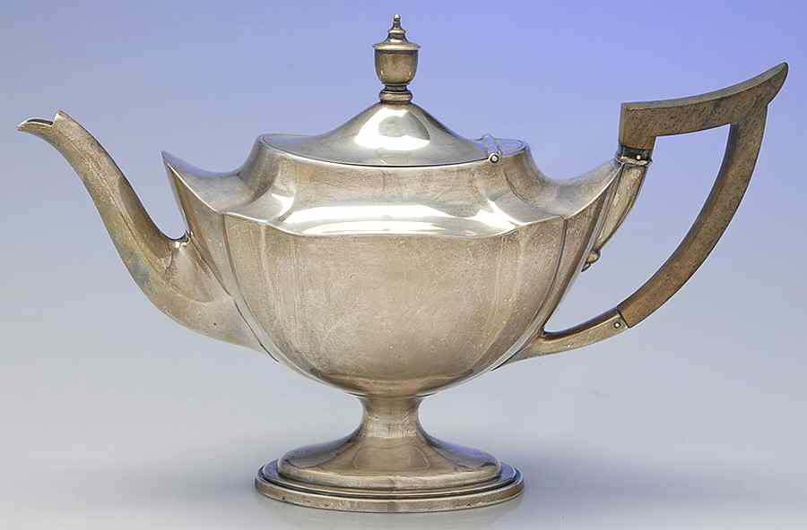 Plymouth-Large (Sterling, Hollowware) Teapot by Gorham Silver-1