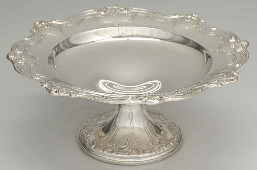 Chantilly (Silverplate, Hollowware, Older) Medium Silverplate Compote by Gorham Silver-1
