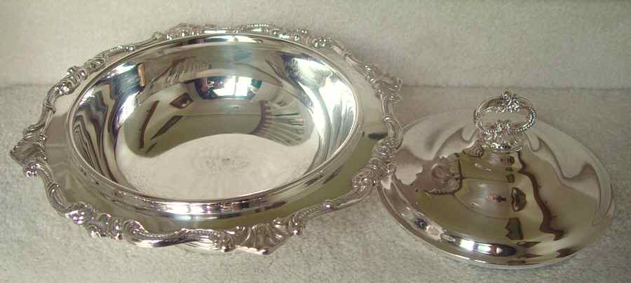 Strasbourg Court (Silverplate, Hollowware) Silverplate Round Covered Casserole by Gorham Silver-1