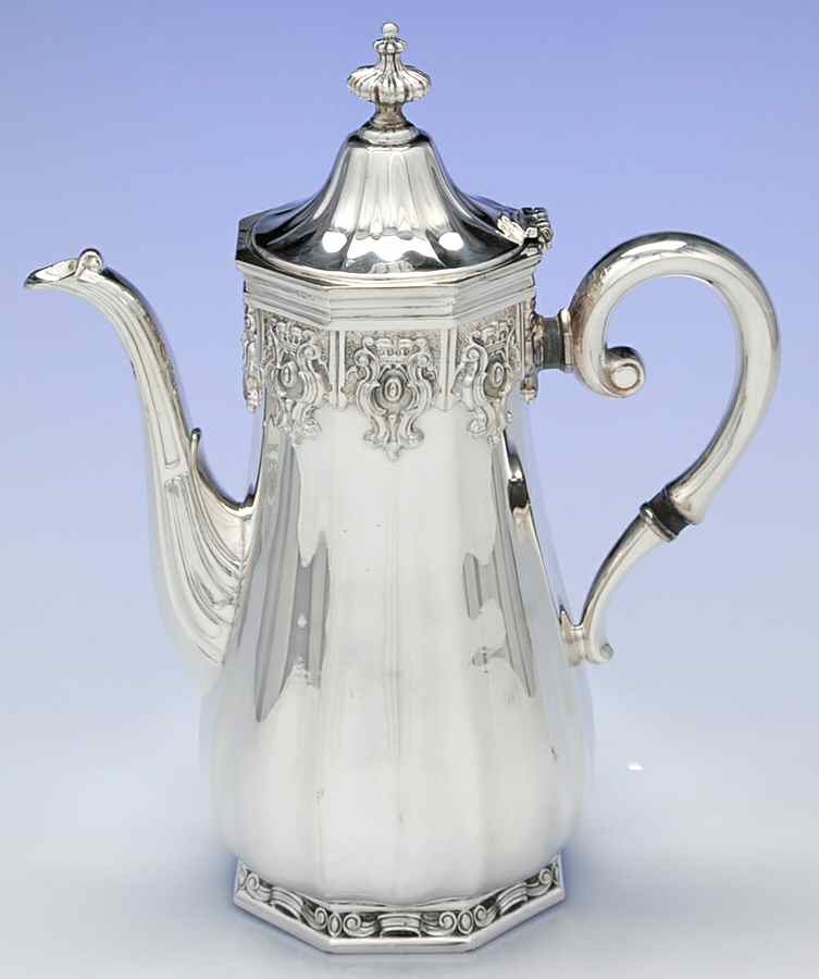Hispana (Silverplate, Hollowware) Silverplate Coffee Pot by Gorham Silver-1