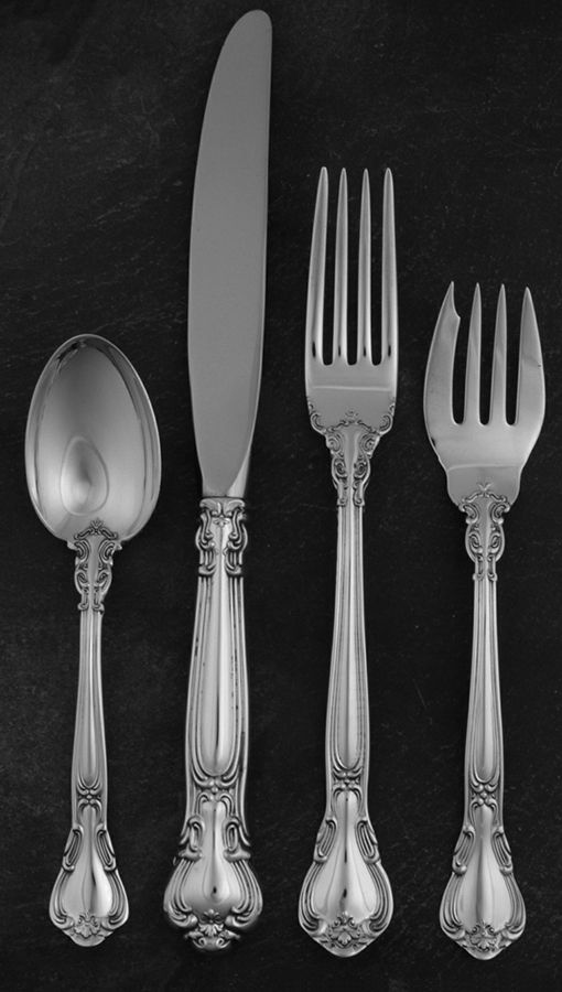 Chantilly (Sterling, 1950, "Gorham", No Monograms) 4 Piece Place Setting by Gorham Silver-1