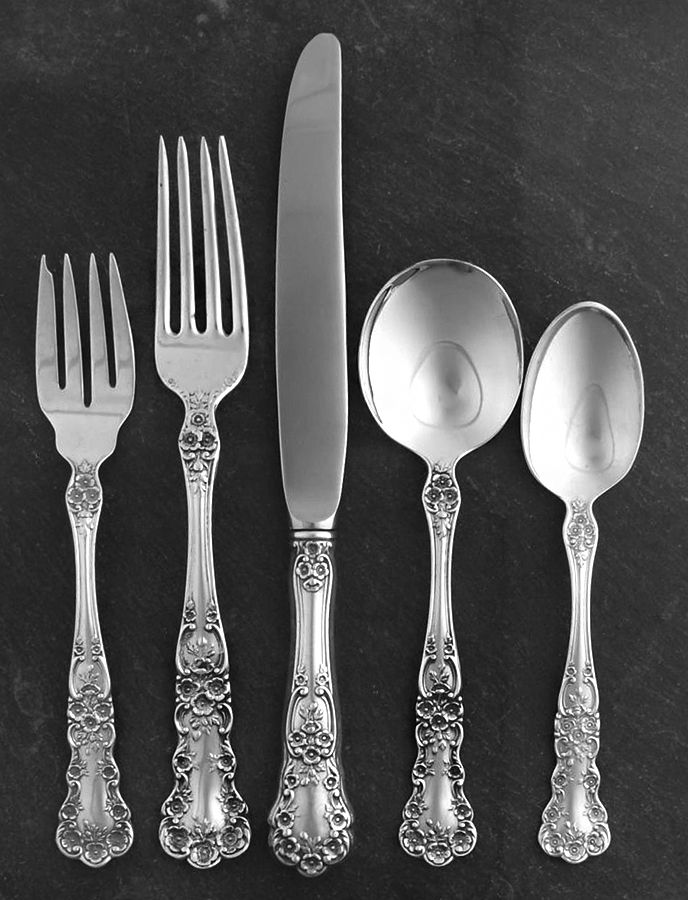 Buttercup (Sterling, "Gorham") 40 Piece Estate Set by Gorham Silver-1