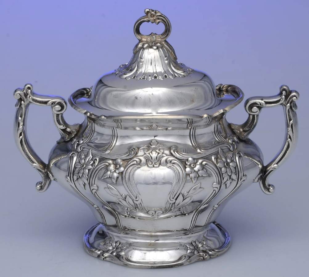 Chantilly-Floral (Sterling, Hollowware) Sugar Bowl & Lid by Gorham Silver-1