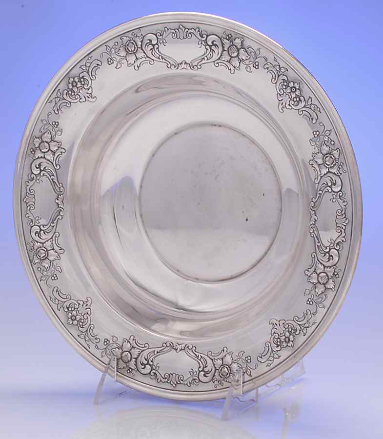 Chantilly-Floral (Sterling, Hollowware) Medium Sterling Round Vegetable Bowl by Gorham Silver-1