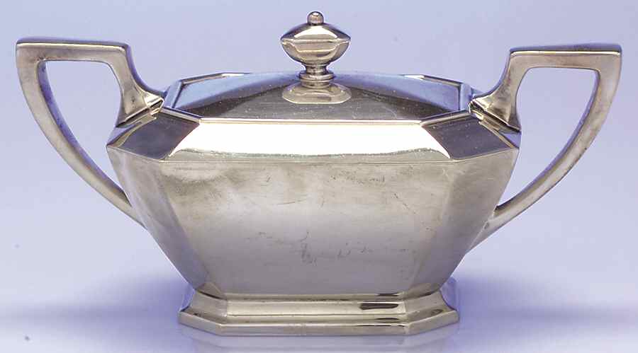 Fairfax (Sterling, Hollowware) Sugar Bowl & Lid by Gorham Silver-1