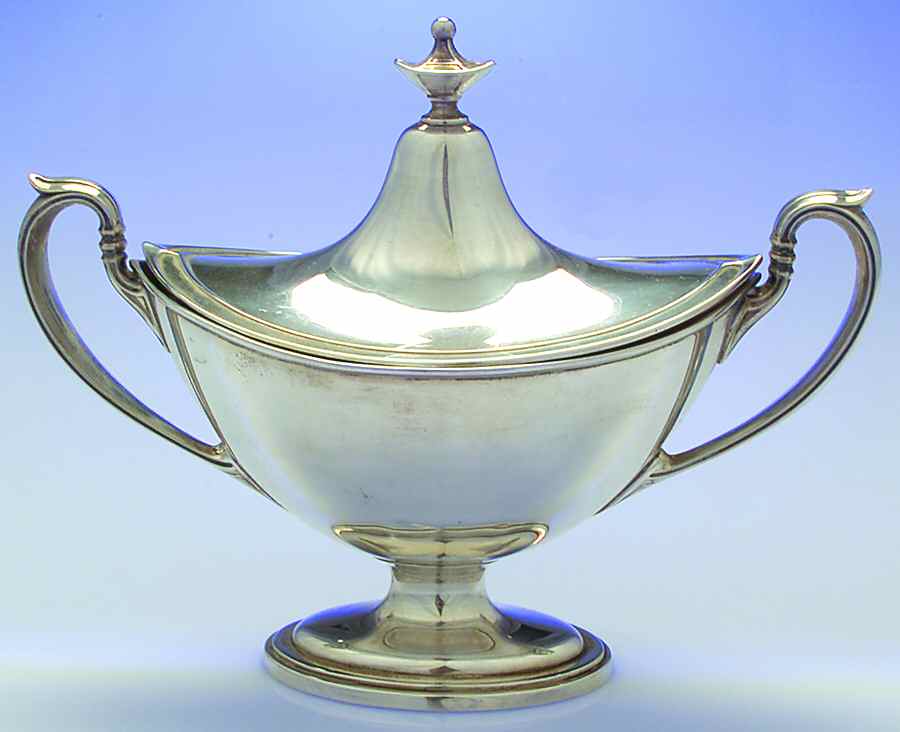 Portsmouth (Sterling, Hollowware) Sugar Bowl & Lid by Gorham Silver-1