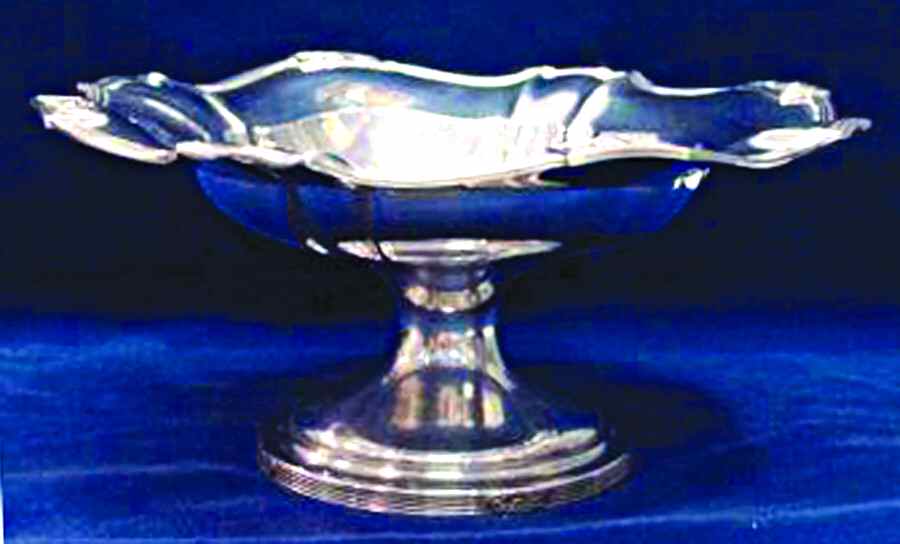 Lansdowne (Sterling, 1917, Hollowware) 10" Round Footed Centerpiece by Gorham Silver-1
