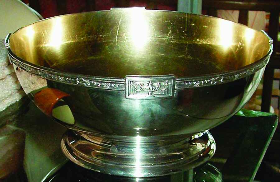 Lansdowne (Sterling, 1917, Hollowware) 8" Round Vegetable by Gorham Silver-1