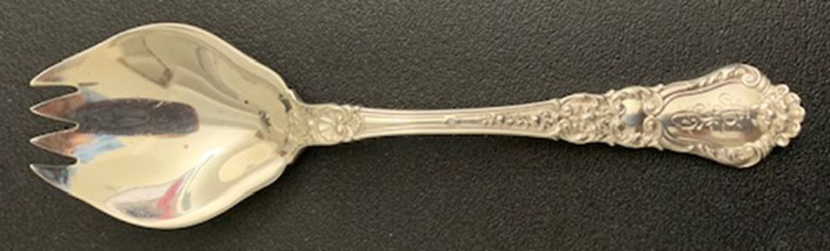 Baronial-Old (Sterling, 1898, No Monograms) Large Individual Terrapin Fork by Gorham Silver-1