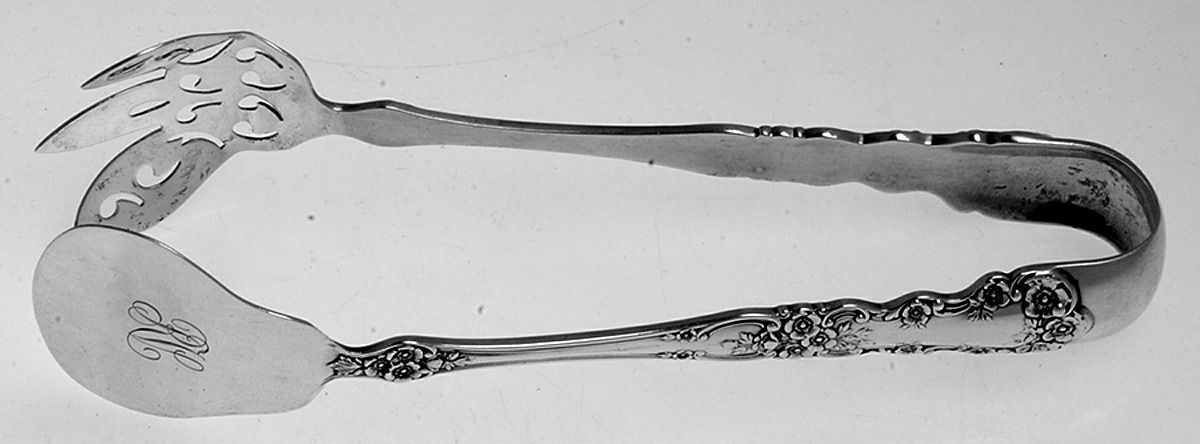 Buttercup (Sterling, Lion-Anchor-G, 1899, No Monos) Large Solid Sandwich Tongs by Gorham Silver-1