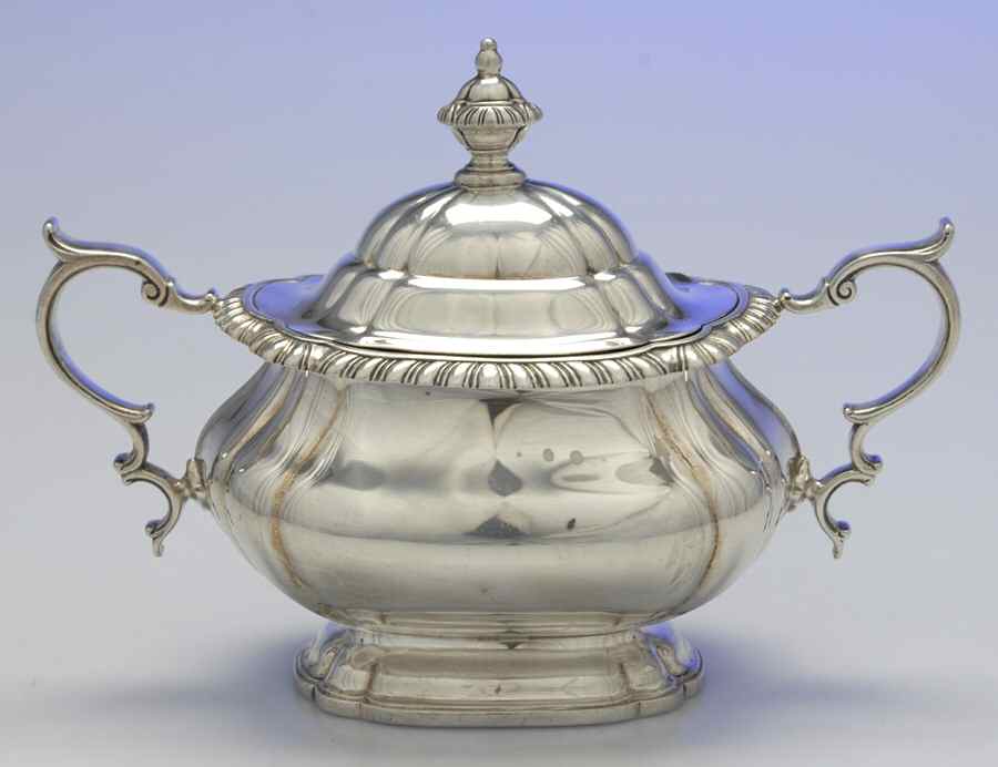 English Gadroon-Gadroon (Sterling, Hollowware) Sugar Bowl & Lid by Gorham Silver-1