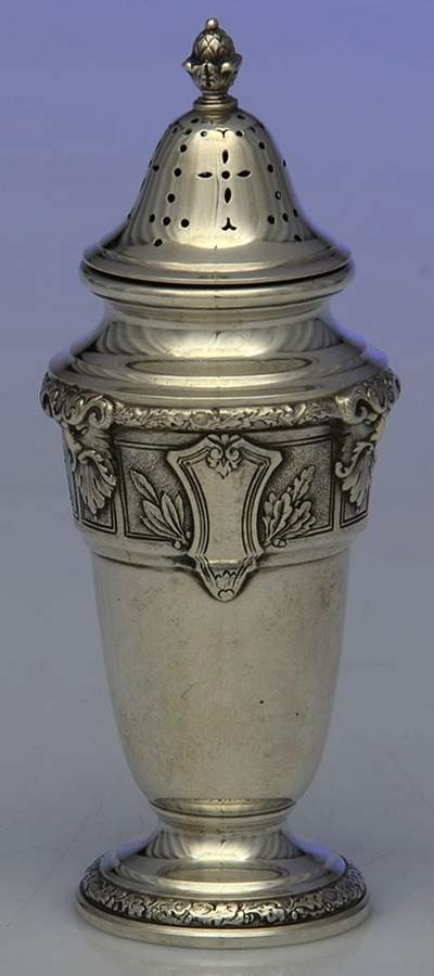Florentine-Florenz (Sterling, 1901, Hollowware) Salt Shaker by Gorham Silver-1