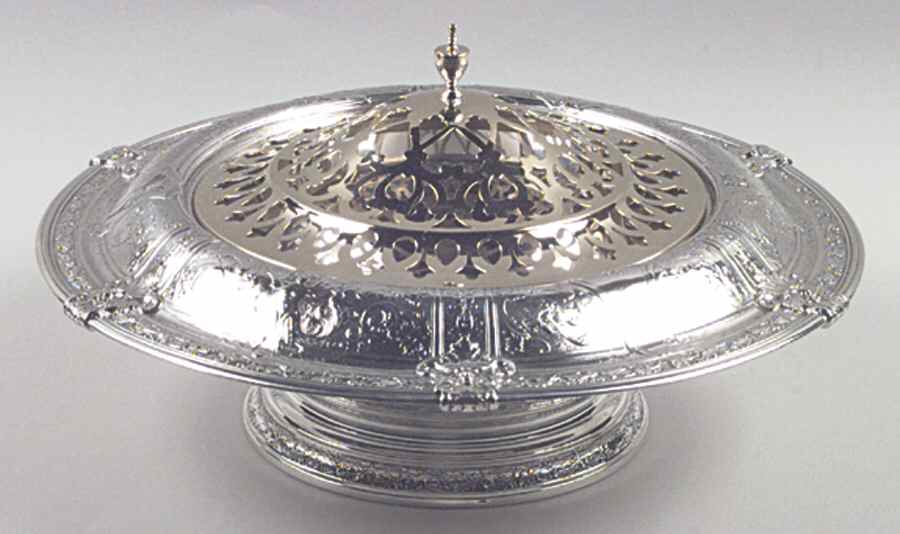 Florentine-Florenz (Sterling, 1901, Hollowware) Centerpiece with Frog by Gorham Silver-1