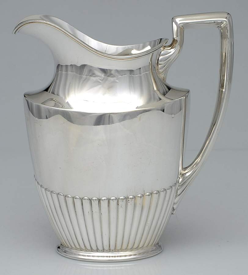Queen Anne (Silverplate, Hollowware) 60 Oz Pitcher by Gorham Silver-1