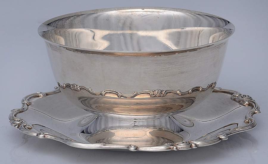Rondo (Silverplate, Hollowware) Plated Sauce Boat with Underplate by Gorham Silver-1