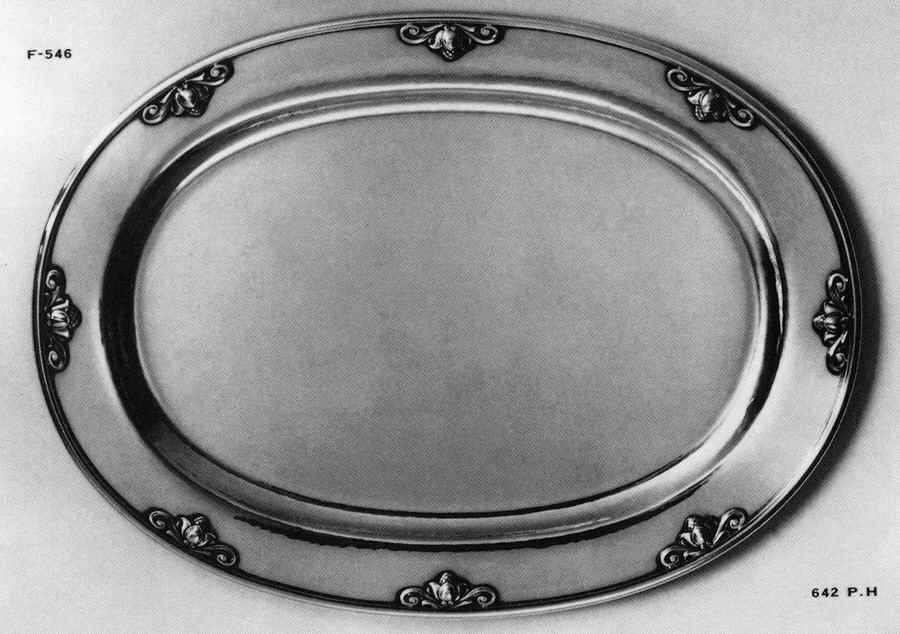 Acorn (Sterling, 1915, Hollowware) 21" Oval Serving Platter by Georg Jensen (Denmark)-1