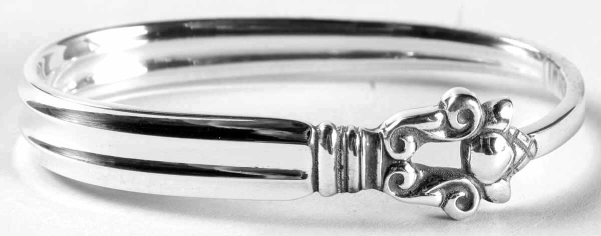Acorn (Sterling, 1915, Hollowware) Sterling Napkin Ring by Georg Jensen (Denmark)-1