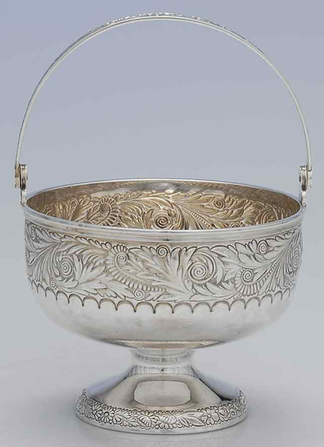 St. Cloud (Sterling, 1885, Hollowware) Handled Open Sugar Basket by Gorham Silver-1