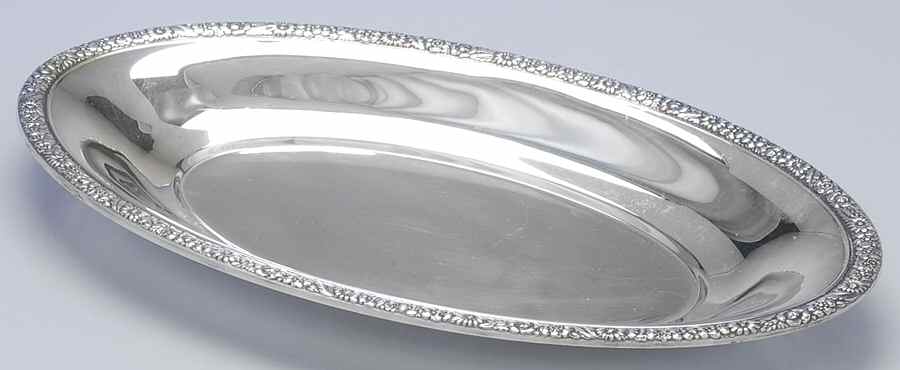 Floral Edge (Silverplate, Hollowware) Silverplate Bread Tray by Gorham Silver-1