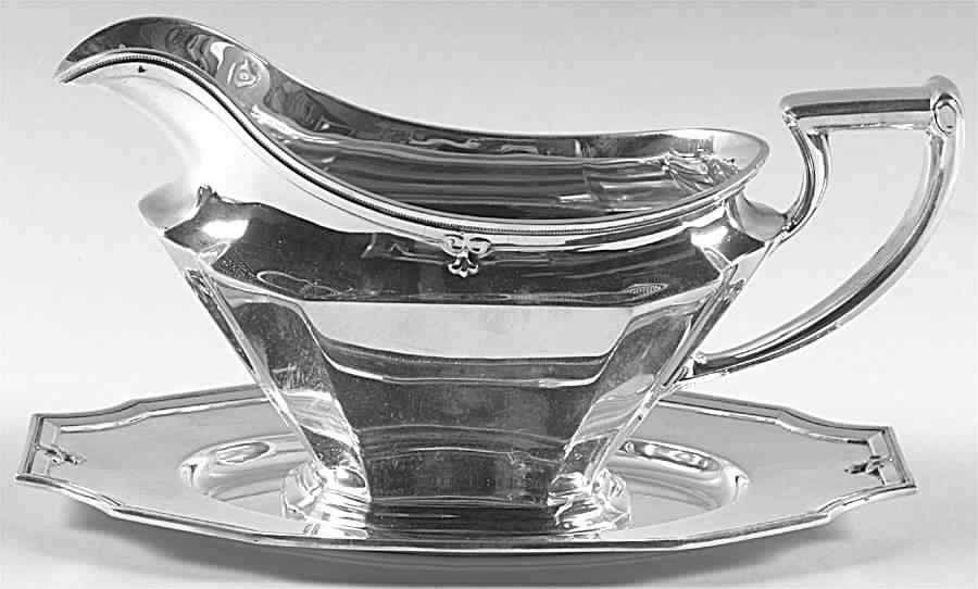King Albert-Hand Chased(Sterling, Hollowware) Sterling Gravy Boat & Underplate by Gorham Silver-1
