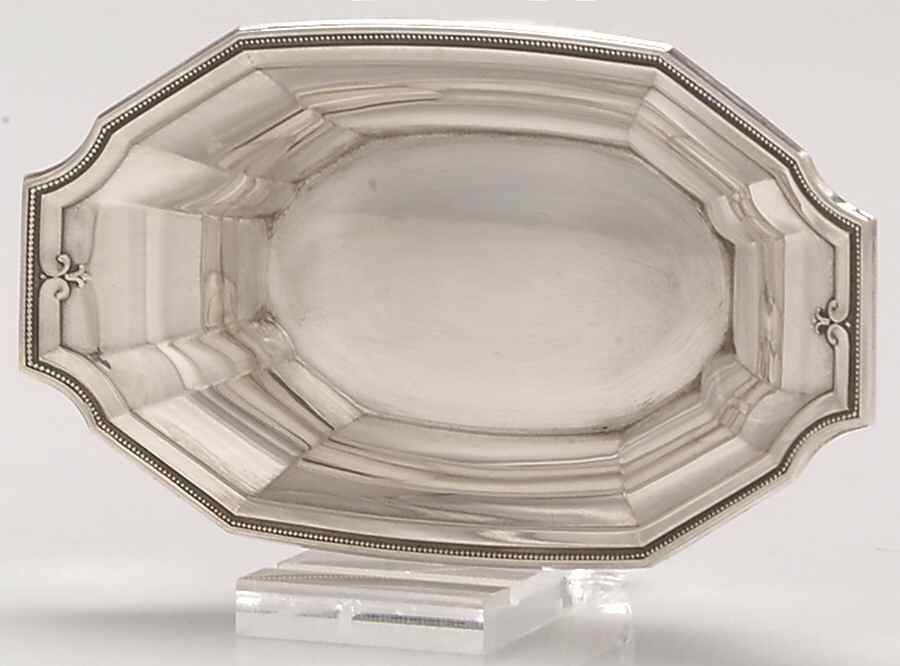 King Albert-Hand Chased(Sterling, Hollowware) Nut Dish by Gorham Silver-1