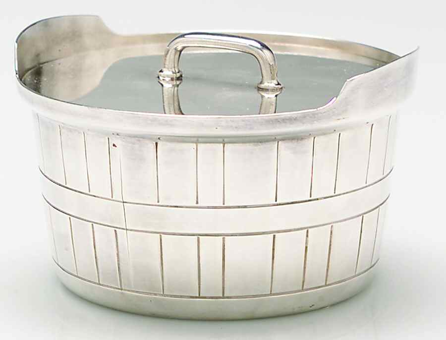 YC348 (Silverplate, Hollowware) Plated Covered Round Butter by Gorham Silver-1