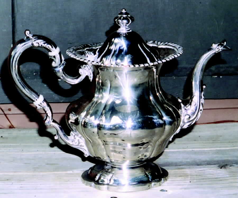 5001 (Sterling, Hollowware) Coffee Pot by Gorham Silver-1