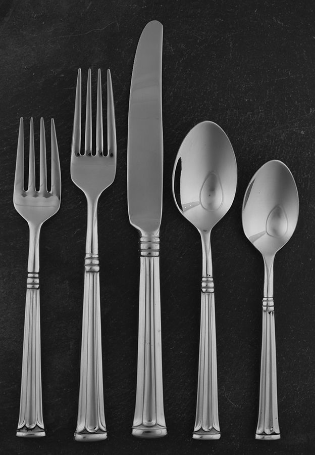 Savannah (Stainless) 5 Piece Place Setting by Gorham Silver-1