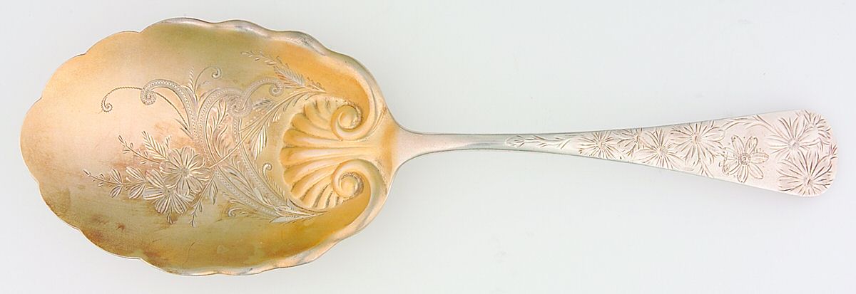 GS61(Sterling) Brightcut Solid Large Berry/Casserole Spoon by Gorham Silver-1