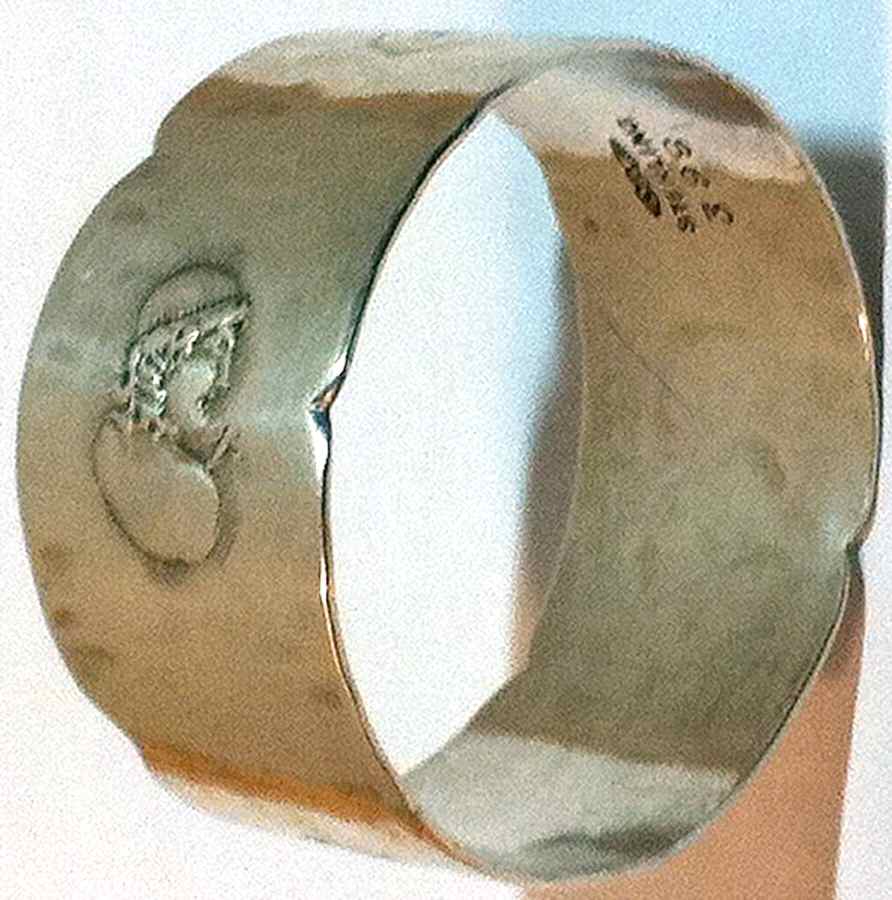 Medallion-Etruscan (Sterling, Hollowware) Sterling Napkin Ring by George W Shiebler-1