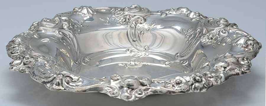 816 (Sterling, Hollowware) 11" Round Vegetable by Gorham Silver-1