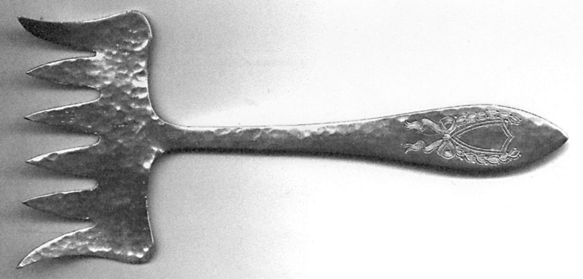 GLT3 (Sterling) Small Solid Tined Sardine Serving Fork by Galt & Bro-1