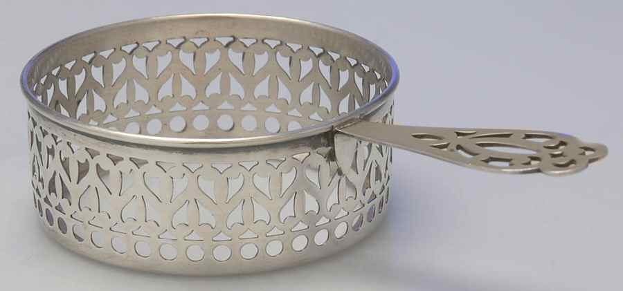 A5546 (Sterling, Hollowware) Ramekin Holder No Liner by Gorham Silver-1