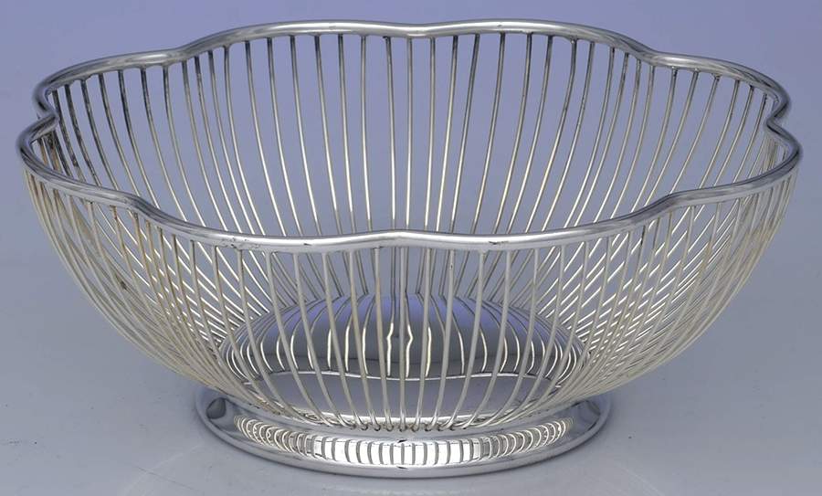 YC742 (Silverplate, Hollowware) 9" Wire Basket by Gorham Silver-1