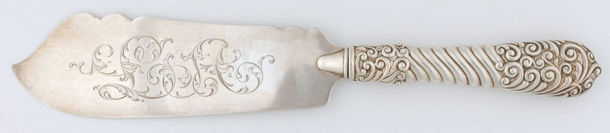 No. 75 (Sterling) Large Hollow Handle Ice Cream Slicer Sterling Bld by Gorham Silver-1
