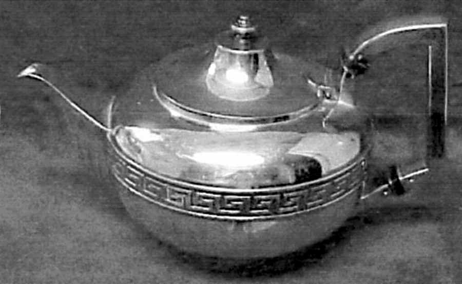 050(Silverplate, Hollowware) Teapot by Gorham Silver-1