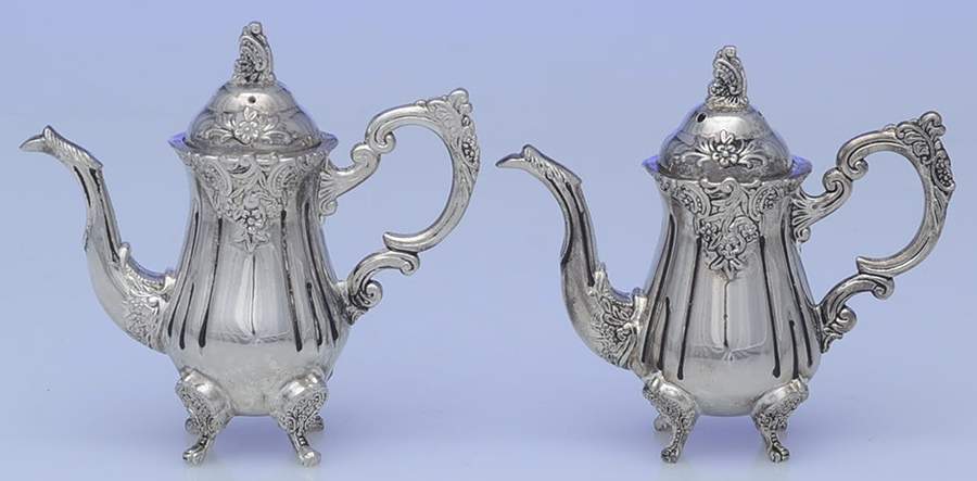 Silverplate Hollowware Salt & Pepper Set by Godinger-1