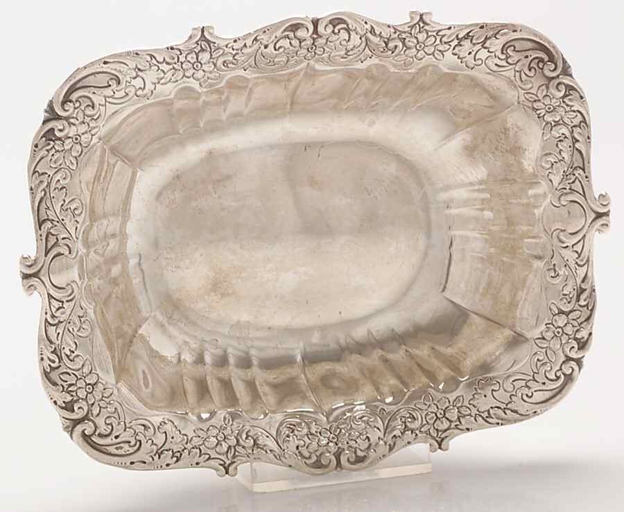 1055 (Sterling, Hollowware) 7" Bon Bon by Gorham Silver-1