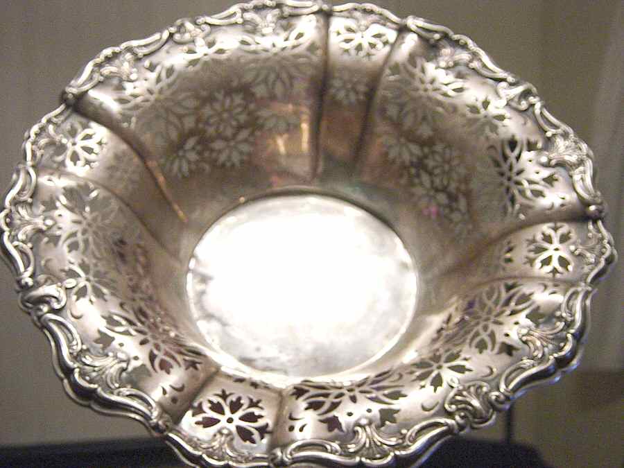 A7759 (Sterling, Hollowware) 11" Round Vegetable by Gorham Silver-1
