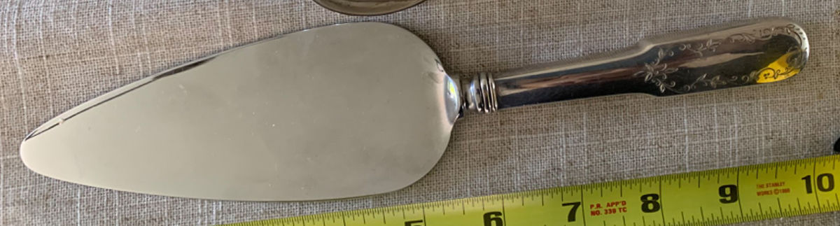 Old English Tipt-Eng C (Sterling) Pie Server with Stainless Blade by Gorham Silver-1