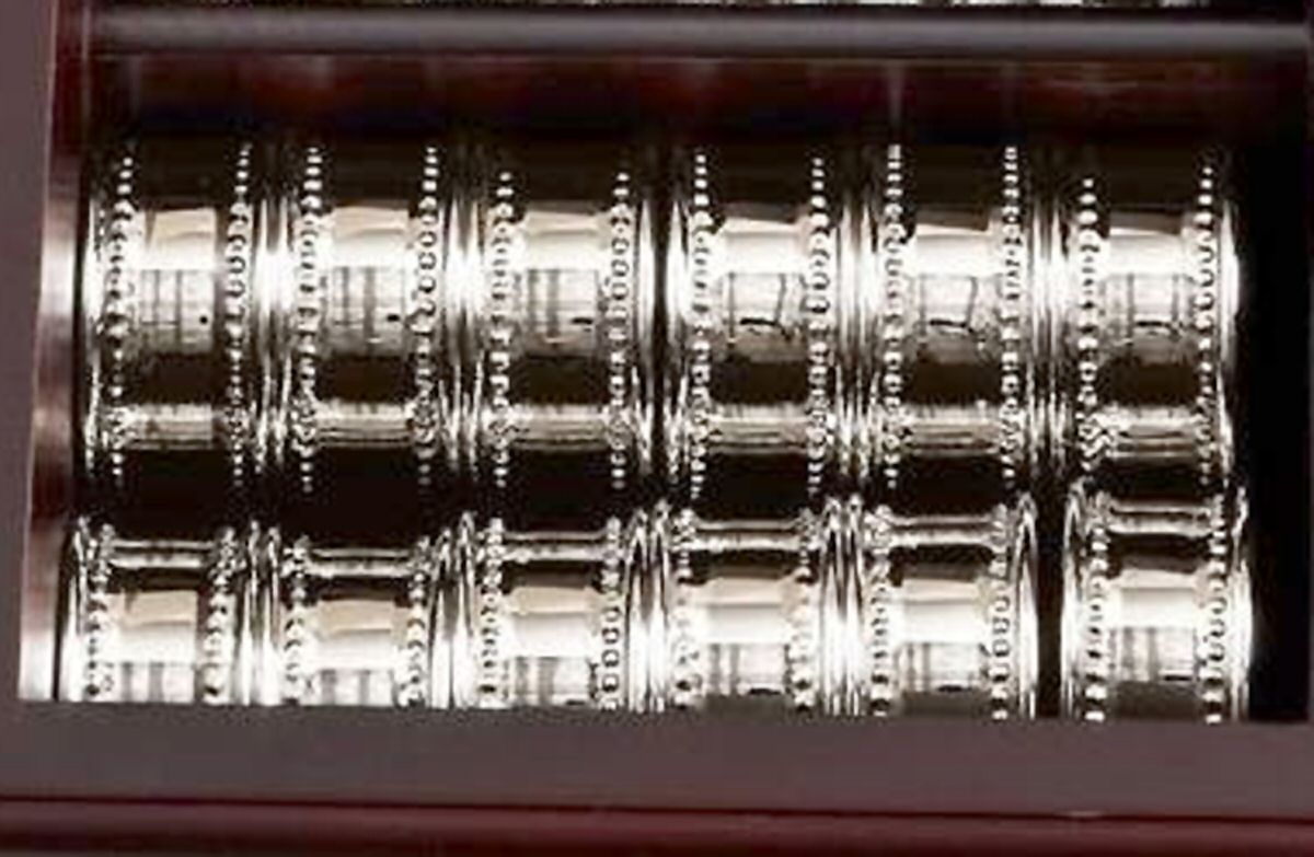 King Louis (Stainless) Napkin Ring by Godinger-1