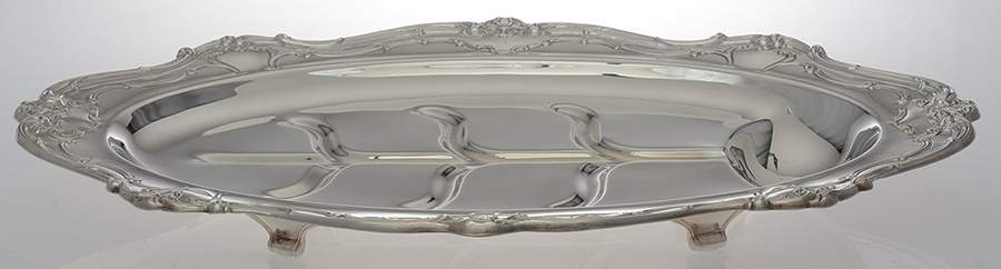Chantilly (Slvp, Hollowware, Newer) Medium Platter Footed Meat Platter with Well by Gorham Silver-1