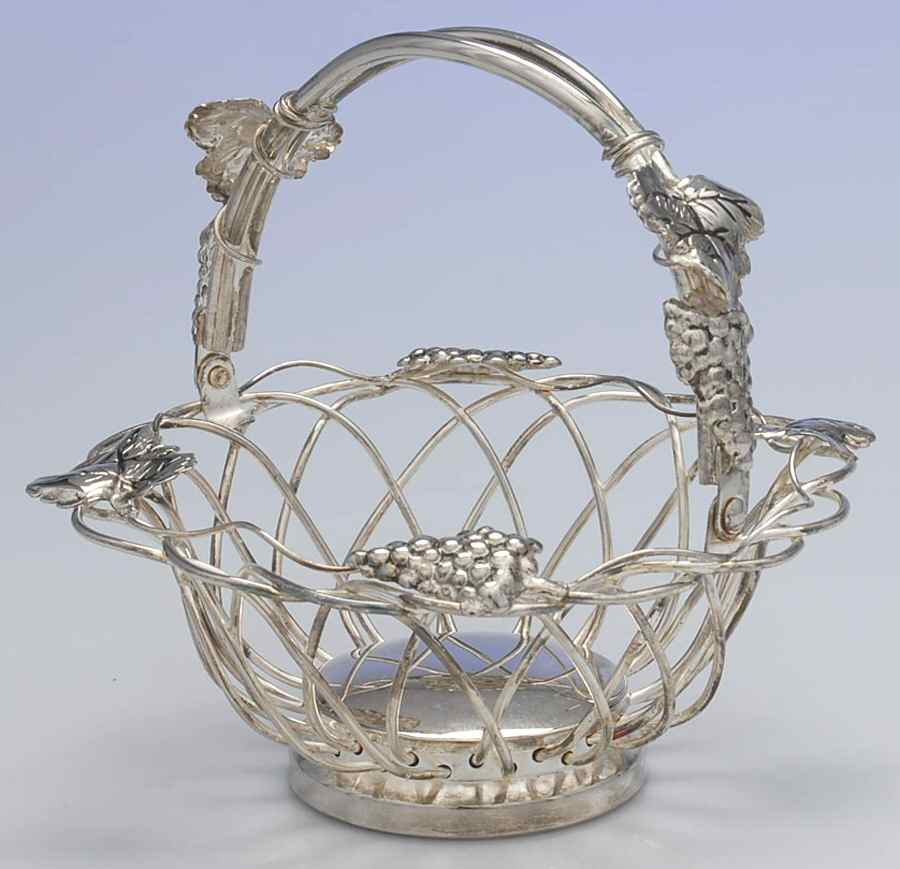 Vineyard (Silverplate, Hollowware) 7" Pierced Handled Basket by Godinger-1
