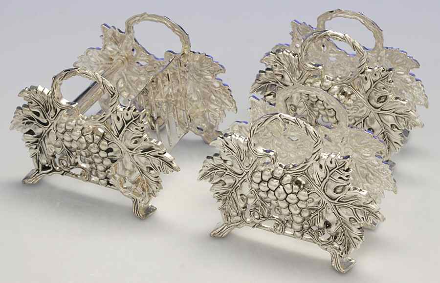 Grape (Silverplate, Hollowware) Flatware Buffet Caddy (Set of 3) by Godinger-1