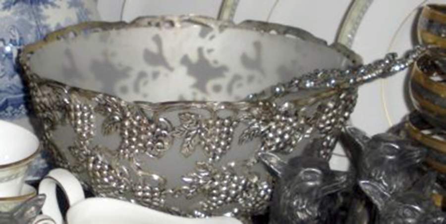 Grape (Silverplate, Hollowware) Punch Bowl and Ladle by Godinger-1