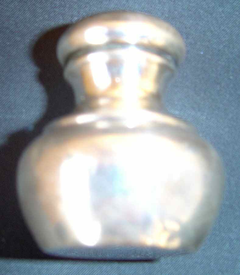 A3342 (Sterling, Hollowware) Salt Shaker by Gorham Silver-1