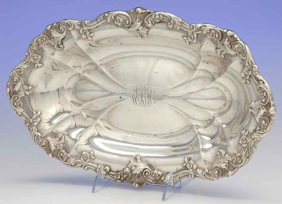 A4786 (Sterling, Hollowware) 13" Bread Tray by Gorham Silver-1